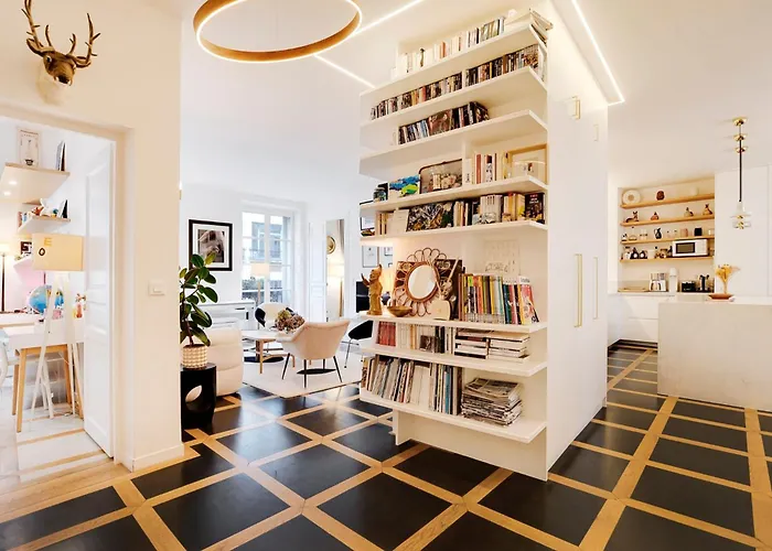 Appartement Spacieux Et Elegant - Grds Boulevards
